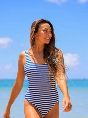 Rip Curl Women's Swimsuit Es Vedra Stripe Cheeky One Piece Size Medium New NWT